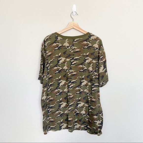 OT Revolution Mens Camo T-shirt - Picture 4 of 4